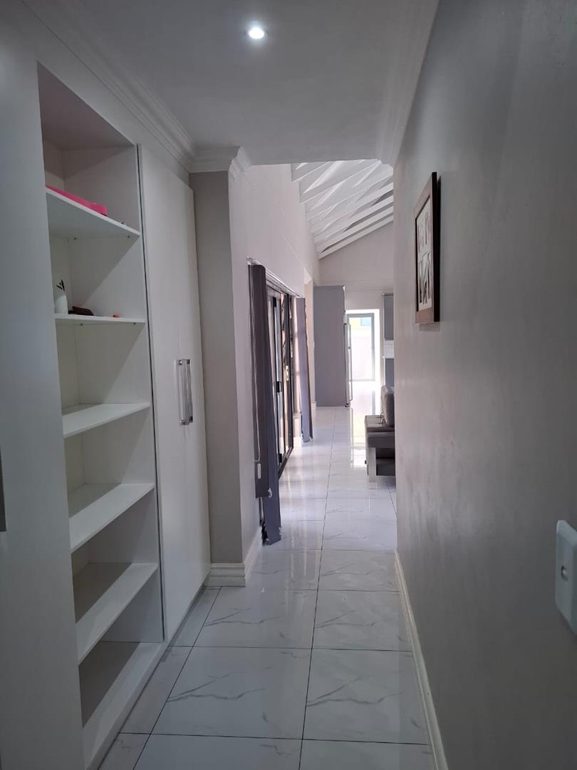4 Bedroom Property for Sale in Leloko North West